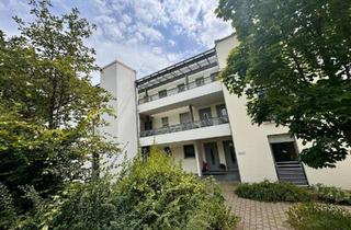 Wohnung kaufen in 92318 Neumarkt, Traumhafte Erdgeschoss Wohnung mit eigenem Garten und Tiefgarage