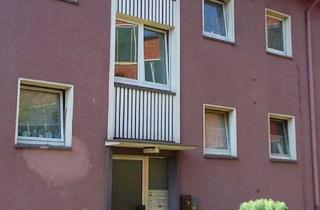 Wohnung kaufen in Hochkampstraße 72-74, 45881 Schalke-Nord, 11 % Rendite: Vermietete 1,5-Zimmer-Dachgeschosswohnung