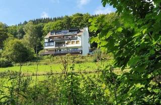 Wohnung kaufen in 57392 Schmallenberg, Apartment in einem ruhigen Dorf bei Winterberg