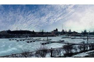 Wohnung kaufen in 17489 Steinbecker Vorstadt, ETW mit Marinablick (frei ab 01.04.2026)