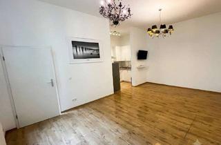 Wohnung kaufen in Jablonskistr 15, 10405 Prenzlauer Berg, Provisionsfrei. Schöne zwei Zimmer Wohnung in Prenzlauer Berg mit hohen Decken und Dachterrasse.