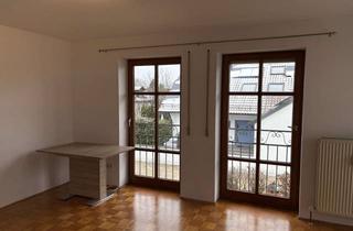 Wohnung kaufen in Dorfbreite, 85049 Ingolstadt, Helle, ruhige 2-Zimmer-Wohnung im 1. OG mit Balkon in Ingolstadt-Gerolfing