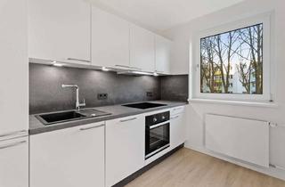 Wohnung mieten in Hainholzer Schulstraße 29, 25337 Elmshorn, 2,5-Zimmer-Wohnung im Erdgeschoss mit Einbauküche, 2 Balkonen und Tiefgaragenstellplatz in Elmshorn