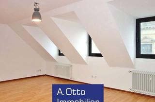 Wohnung mieten in 47798 Stadtmitte, Krefeld - Am Kaiser-Wilhelm Museum, renovierte 2 Zimmer Dachgeschoss Wohnung, saniertes Wannenbad