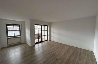 Wohnung mieten in Rützengrüner Str. 12b, 08228 Rodewisch, Ruhige 3-Raum Wohnung mit Balkon & Stellplatz!