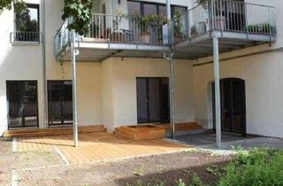 Wohnung mieten in Kochstr. 24a, 04275 Südvorstadt, Südvorstadt - Exklusive 5-Zi.-Gartenwohnung in ruhiger Lage, mit Sauna, Kamin und Carport