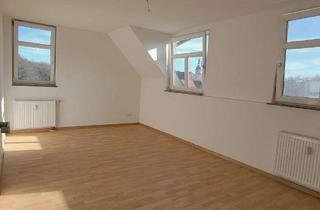 Wohnung mieten in Schloßplatz 11, 04827 Machern, // 2 Zimmerwohnung mit Dachschrägen // Individuell gestalten //