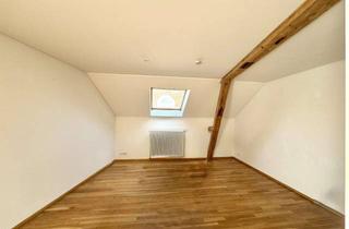 Wohnung mieten in 67657 Innenstadt, Attraktive 2-Zimmer-Dachgeschosswohnung in denkmalgeschütztem Haus