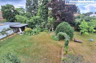 Doppelhaushälfte kaufen in 90530 Wendelstein, Großzügige Doppelhaushälfte mit großem Garten, 2 Einzelgaragen und Sauna