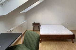 WG-Zimmer mieten in 55127 Lerchenberg, Mieter*in für 2er-WG in schönerer Dachgeschosswohnung in Mainz-Lerchenberg