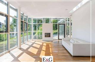 Villa kaufen in 70839 Gerlingen, Lichtdurchflutete Architektenvilla mit großer Dachterrasse und Einliegerwohnung
