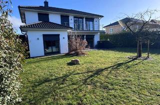 Villa kaufen in 24256 Schlesen, Stilvolle Stadtvilla in Seenähe