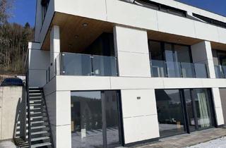 Doppelhaushälfte kaufen in 91245 Simmelsdorf, Exklusive, Neuwertige Doppelhaushälfte