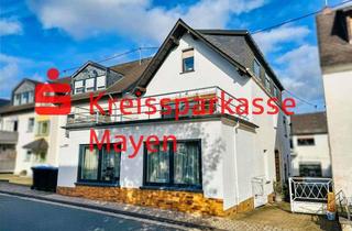 Einfamilienhaus kaufen in 56743 Mendig, Geräumiges Einfamilienhaus in Niedermendig