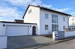 Haus kaufen in 86510 Ried, Exklusives 9-Zi. Familiendomizil in hervorragendem Zustand mit Garten, Garage & Balkon in TOP Lage