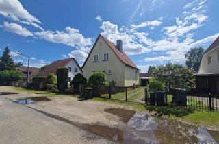 Einfamilienhaus kaufen in 14513 Teltow, Schönes, ruhig gelegenes Einfamilienhaus