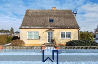 Einfamilienhaus kaufen in 17091 Rosenow, Gut konzipiertes Einfamilienhaus mit großem Grundstück und attraktivem Nebengelass