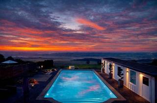 Haus kaufen in Zum Stausee, 54636 Wißmannsdorf, Traumhaus mit Pool und 100 km Fernsicht