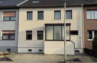 Reihenhaus kaufen in 52353 Düren, Renoviertes 7-Zimmer Reihenhaus mit Traum Garten in Merken