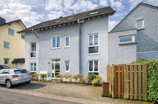 Anlageobjekt in 53797 Lohmar, Investieren im Herzen von Lohmar - Vollvermietetes Mehrfamilienhaus mit Zukunftspotenzial!