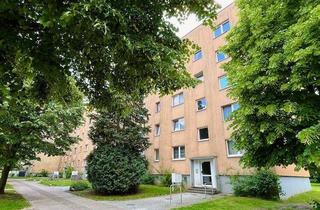 Wohnung mieten in Otto-Von-Guericke-Straße 31, 19063 Schwerin, Moderne 2-Raum Wohnung mit Balkon in ruhiger Lage.