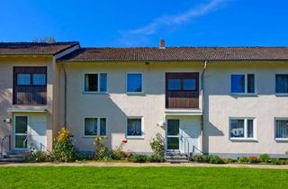 Wohnung mieten in Feldstraße 12, 32825 Blomberg, Ab April möglich, 3-Zimmer-Wohnung in Blomberg