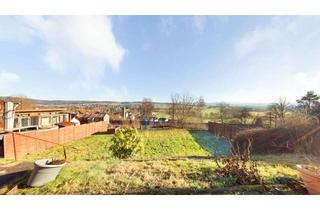 Doppelhaushälfte kaufen in 36100 Petersberg, Vielseitige Doppelhaushälfte mit zwei Wohneinheiten, großem Grundstück in Petersberg OT Steinau