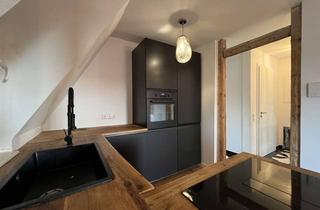 Immobilie mieten in 70178 West, DUVE: **Wohngemeinschaft** 3,5 Zimmerwohnung mit Stil – modernes Wohnen auf zwei Ebenen in Toplage