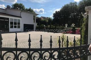 Villa kaufen in 93142 Maxhütte-Haidhof, Großes außergewöhnlich geschmackvolles Wohn- / Geschäftshaus mit Büro, Laden, Lager, Garagen, u.v.m.