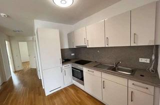 Wohnung mieten in Glasbläserhöfe 5a, 21035 Bergedorf, Wohnen mit Stil & Freiraum: Moderne 3-Zimmer-Wohnung mit großem Balkon in den Glasbläserhöfen