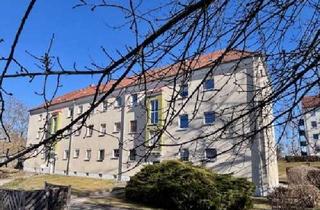 Wohnung mieten in 01589 Riesa, Erstbezug nach Komplettsanierung - 3 Zimmerwohnung mit Balkon