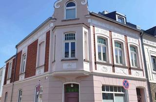 Wohnung mieten in 50226 Frechen, Frechen - charmante Altbauwohnung mit Einbauküche, Nähe Fußgängerzone