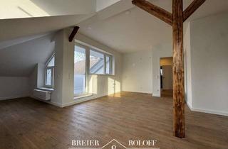 Wohnung mieten in 31675 Bückeburg, Luxus trifft Altbaucharme - Exklusive 3,5-Zi.-DG-Whg. im Erstbezug