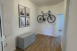 Wohnung mieten in 70197 West, Erstbezug nach Sanierung: Stilvolle 2-Zimmer-Altbauwohnung mit Balkon