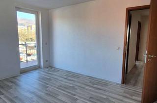 Wohnung mieten in Am Markt, 99759 Sollstedt, Schöne 3-Raumwohnung mit 2 Balkonen