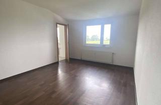 Wohnung mieten in Glower Str. 25, 18551 Sagard, Helle 1-Raum-Wohnung mit Wasserblick, Duschbad und Keller