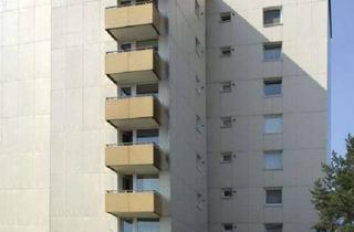 Garagen mieten in Oststeinbeker Weg 42, 22117 Billstedt, Stellplatz im Oststeinbeker Weg