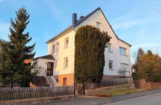 Haus kaufen in 35614 Aßlar, Gemütliches Wohnhaus - vielseitg nutzbar - optional mit Baugrundstück
