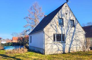 Einfamilienhaus kaufen in 99439 Krautheim, Ihr Projekt im Grünen: Charmantes Einfamilienhaus mit Entwicklungspotenzial