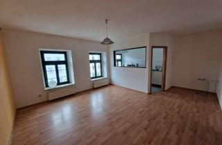 Haus kaufen in 04720 Döbeln, Attraktives Wohn- und Geschäftshaus in verkehrsberuhigter Lage