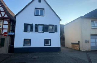 Einfamilienhaus kaufen in Brunnengasse 13, 75417 Mühlacker, Freistehendes Einfamilienhaus mit Garten und Stellplatz in Mühlacker-Dürrmenz