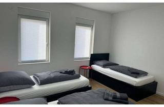 Immobilie mieten in Rüderner Straße, 70329 Obertürkheim, Gästezimmer mit TV, Internet, 2x Etagendusche/WC, Gästeküche, Waschmaschine und Trockner