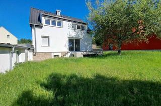 Einfamilienhaus kaufen in 95189 Köditz, Charmantes Einfamilienhaus in Köditz - Garage - Terrasse - Garten mit Nebengebäude– teilsaniert