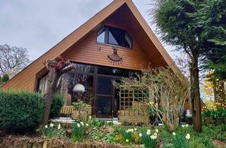 Haus kaufen in 24794 Bünsdorf, Zwischen See und Feld: Nurdachidylle in Bünsdorf am Wittensee auf attraktivem Eckgrundstück