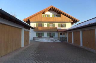 Wohnung kaufen in Angerfeldweg, 83671 Benediktbeuern, 3-Zimmer Dachgeschosswohnung in Benediktbeuern mit Garage