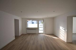 Wohnung mieten in Kreuzstraße 23, 41469 Neuss, Modernes & ruhiges Wohnen in Hoisten! Renovierte 3-Zi-Whg mit Terrasse