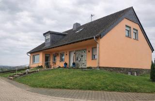 Wohnung mieten in Moselstraße 20, 56332 Oberfell, Gepflegte 4-Zimmer Dachgeschosswohnung in Lehmen - OT Moselsürsch