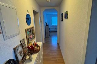 Wohnung mieten in Kreuzäckerstraße 2a, 77756 Hausach, Helle, charmante 3-Zimmer-Wohnung mit schönem Balkon in Hausach, ruhig, doch zentral gelegen