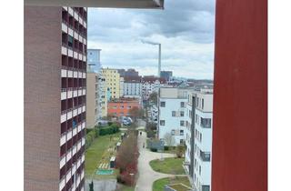 Wohnung mieten in 68163 Lindenhof, Barrierefreie, komfortable 2-Zimmer Wohnung im 6. OG mit Balkon in Mannheim-Niederfeld