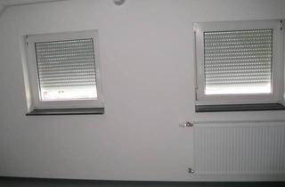 Wohnung mieten in Ehrenmalstraße 71, 74855 Haßmersheim, Gepflegte 2-Zimmer Dachgeschosswohnung in Haßmersheim